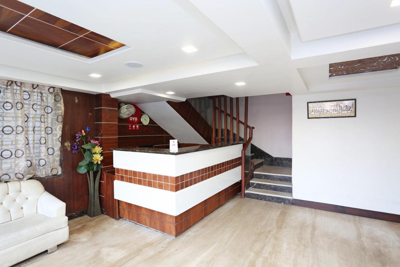Oyo 6359 Hotel Mezbaan Regency Raipur (Chhattisgarh) Exterior photo